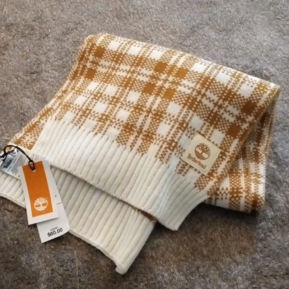 Timberland NWT buffalo plaid scarf brown and cream
